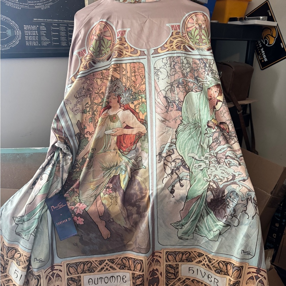 Art Nouveau Silk Kimono- Forever21 x Mucha - NWT (Alphonse Mucha)